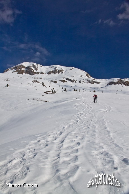 04_Sul mare in tempesta coperto dalla neve.JPG